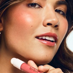 positive light luminizing lip gloss