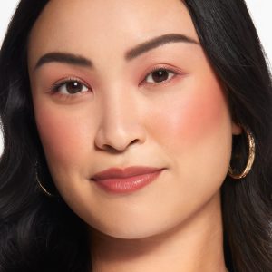 soft pinch liquid blush